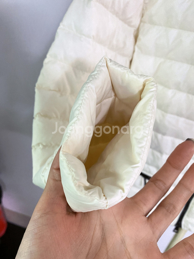 (90)몽클레어여자구스다운화이트경량패딩--3