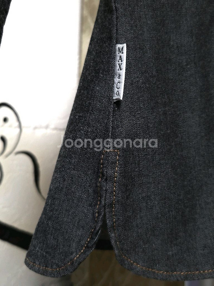 막스앤코 정품 데님셔츠 판매합니다--3