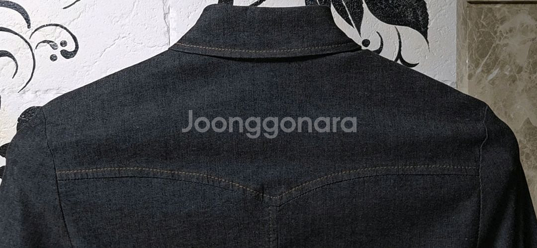 막스앤코 정품 데님셔츠 판매합니다--8