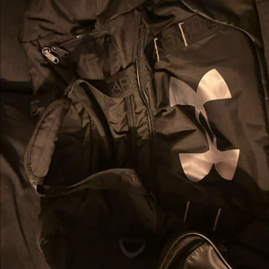 언더아머 더플백