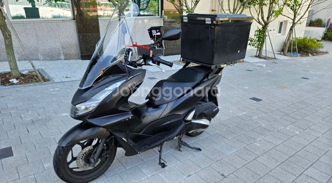 혼다 PCX125 스쿠터 판매합니다.--1