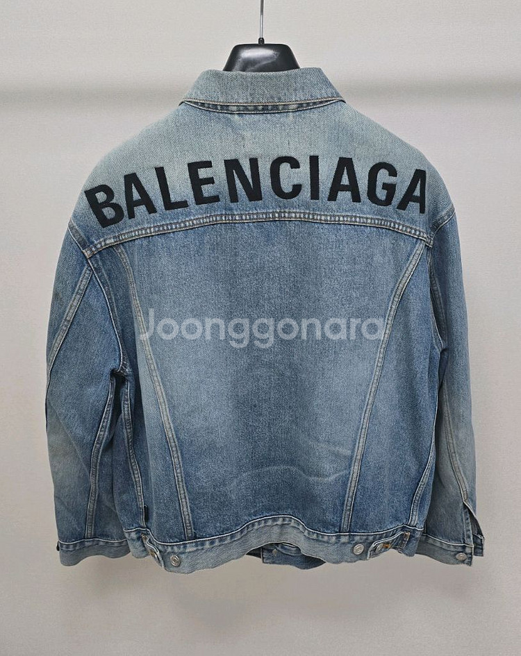 발렌시아가 백로고 데님 자켓 46사이즈 105--0