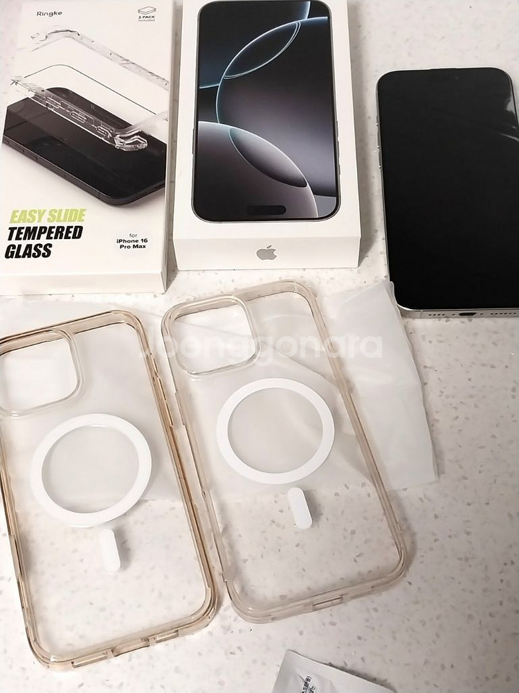 아이폰16 프로맥스 512 화이트 배터리 100 SS급--0