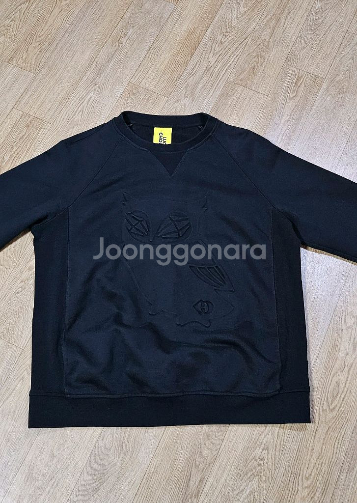 럭키슈에뜨 맨투맨--0