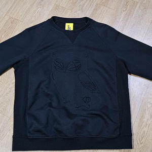 럭키슈에뜨 맨투맨