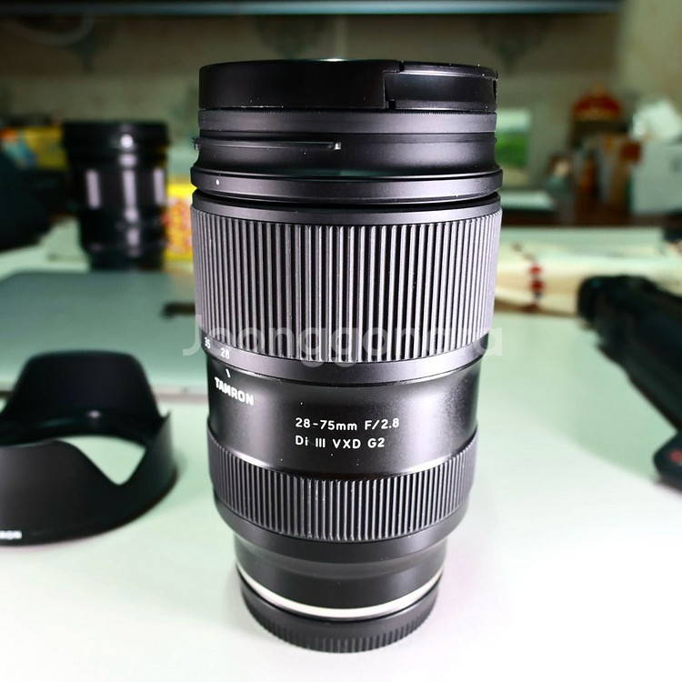 탐론 28-75mm F2.8 Di III VXD G2--1