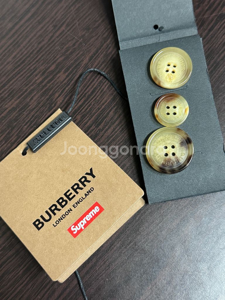 슈프림 버버리 트렌치코트 m사이즈--5