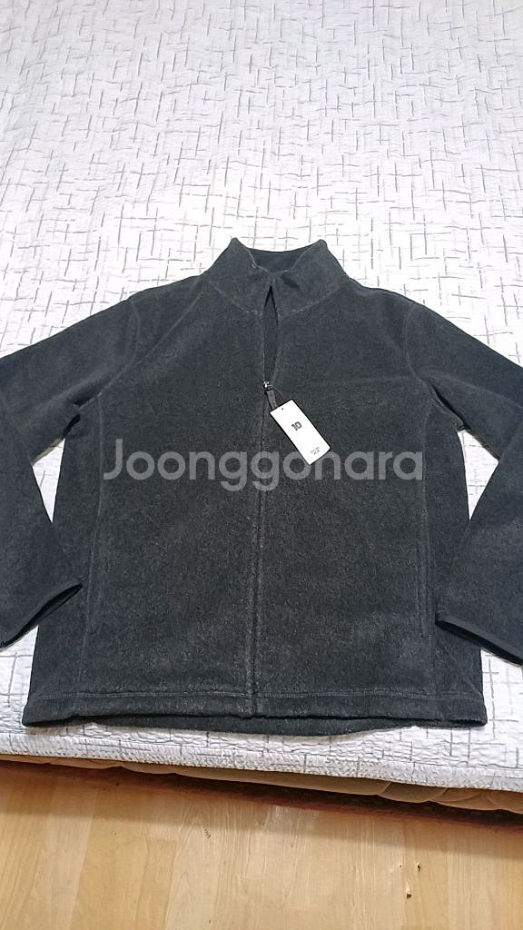 탑텐 미사용 플리스 110 가슴62 기장73--0