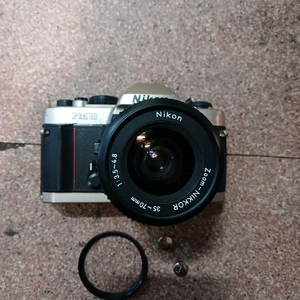 니콘NIKON FM10 필림카메라