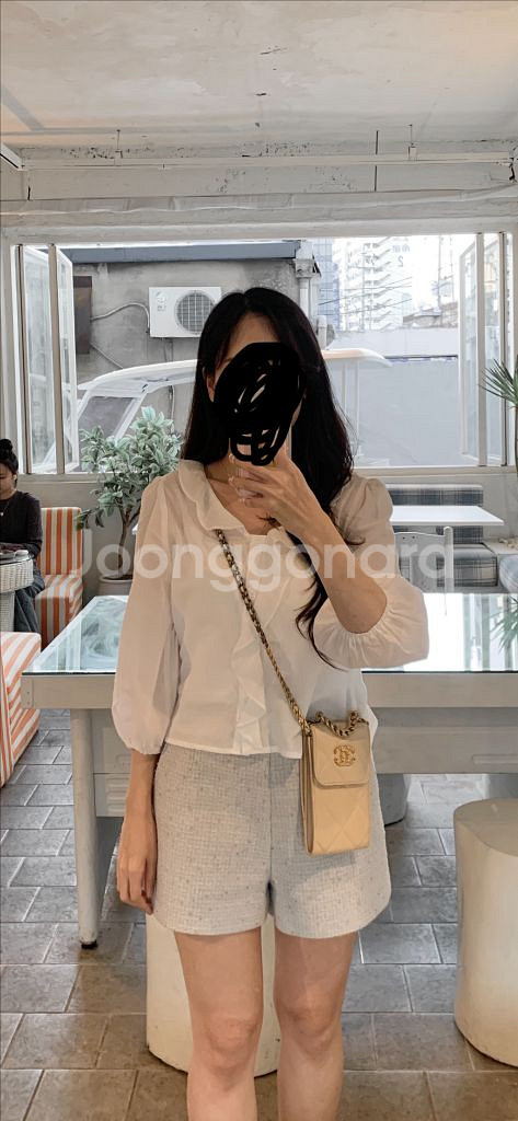 샤넬19 램스킨 폰 홀더백--8