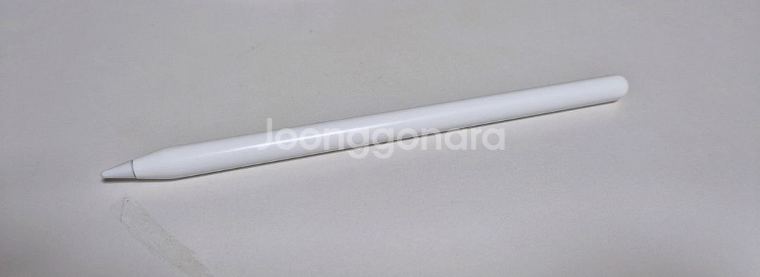 애플펜슬 2세대 패드랑 호환성을 못보고사서 판매합니다--1