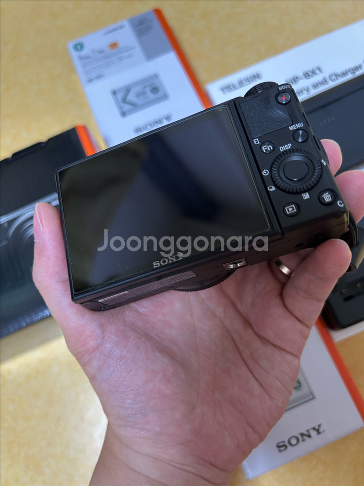 소니 rx100m7 판매합니다--3