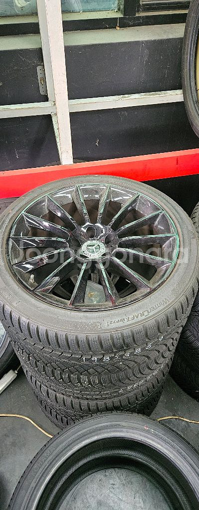 벤츠19인치 휠타이어 세트--0