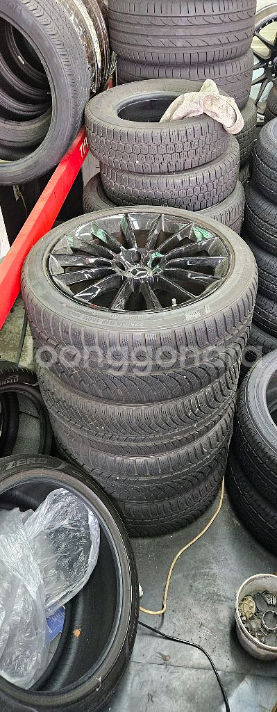 벤츠19인치 휠타이어 세트--1