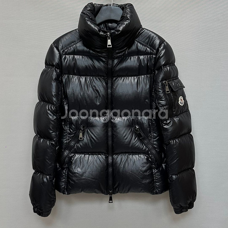 몽클레어 모야드 패딩 ( 55 )--0