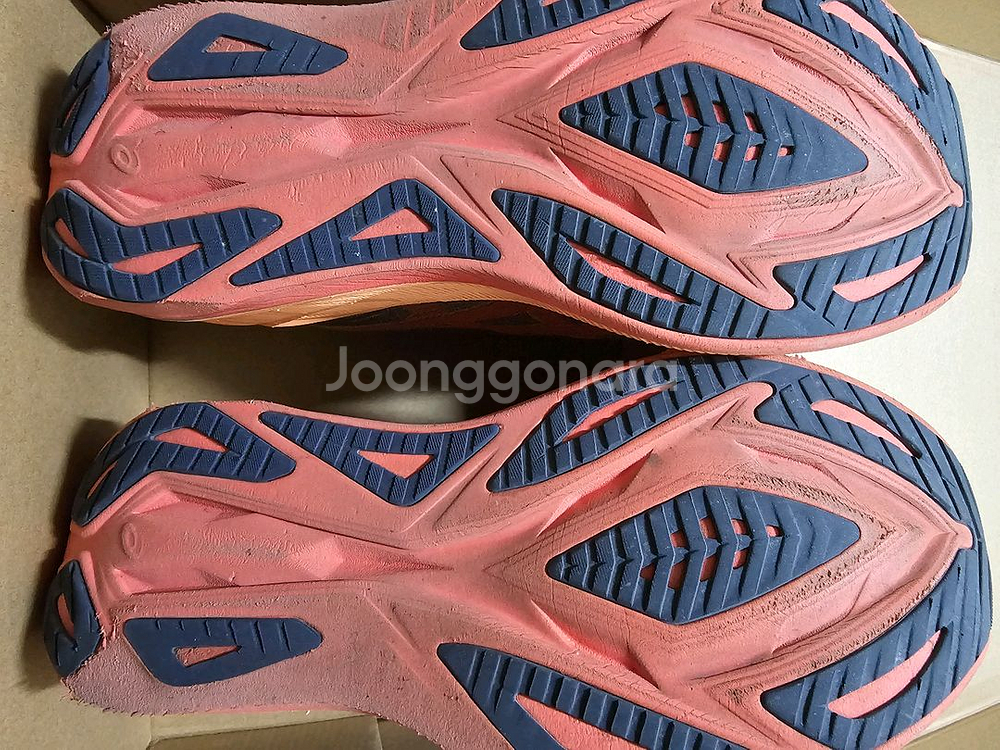 아식스 슈퍼블라스트2 290mm 팔아요--3