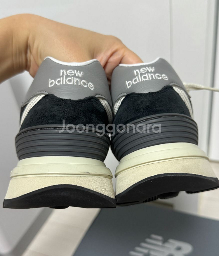 뉴발란스 574 레거시 블랙 245--1