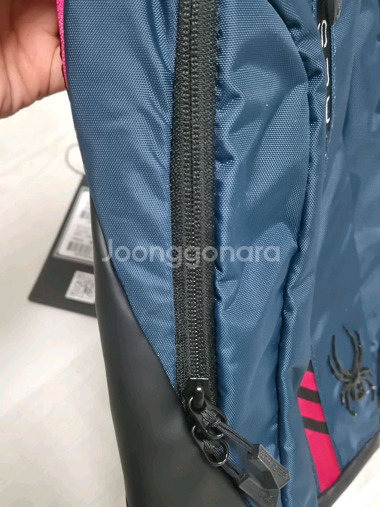 스파이더 슬링백--2