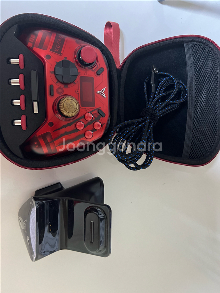 Flydigi Apex 3 원피스 에디션 + 충전독--0