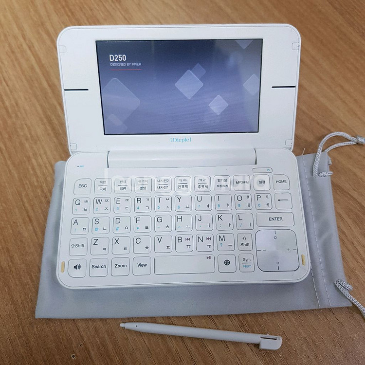 아이리버 딕플 D250 전자사전 어학연수용--1