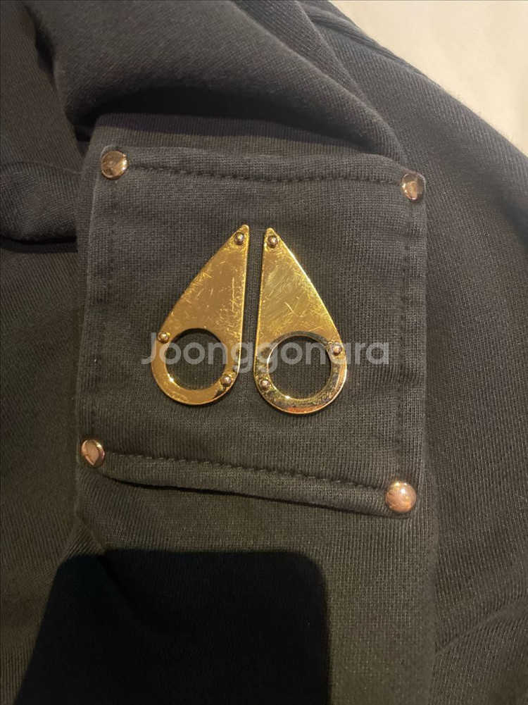 무스너클 맨투맨 블랙 L사이즈--1