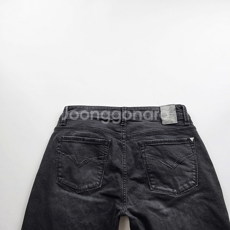 게스 청바지 흑청 스판 데님 사이즈31 R2476--2