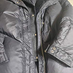 IRO 이로 블랙 무스탕 투웨이 다운패딩