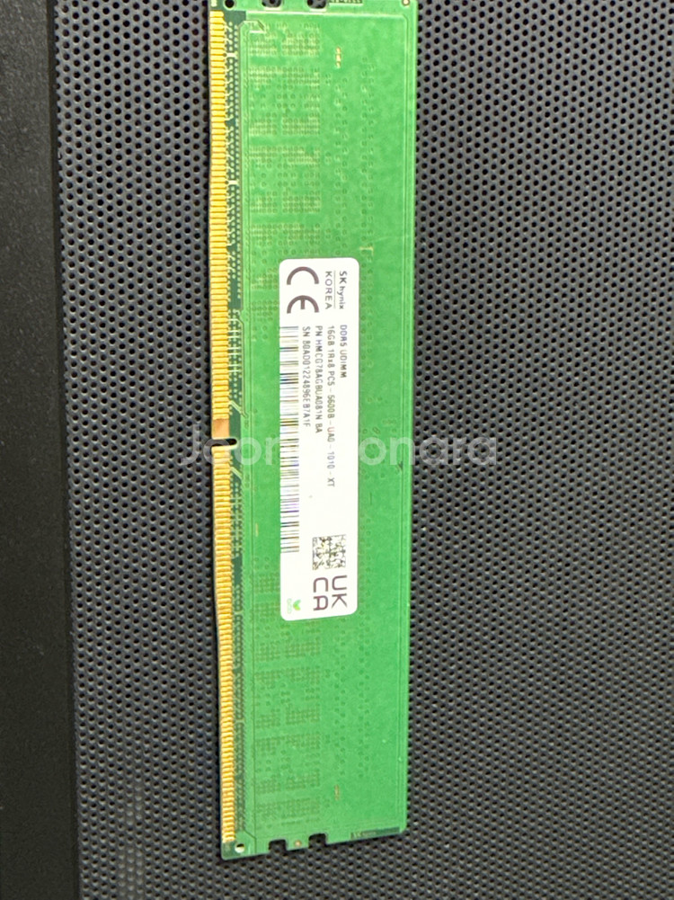 하이닉스 DDR5 5600 16gb x2 램--0