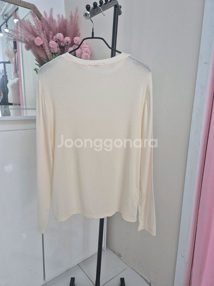 베이직 데일리 텐셀 시스루 라운드 이너 긴팔티셔츠--3