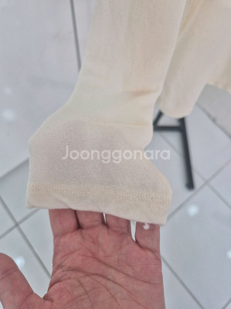 베이직 데일리 텐셀 시스루 라운드 이너 긴팔티셔츠--5