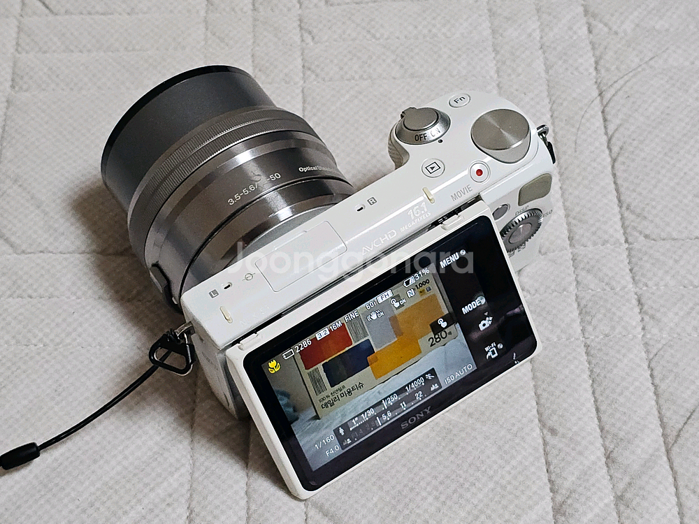 소니 NEX-5T 미러리스 카메라--3