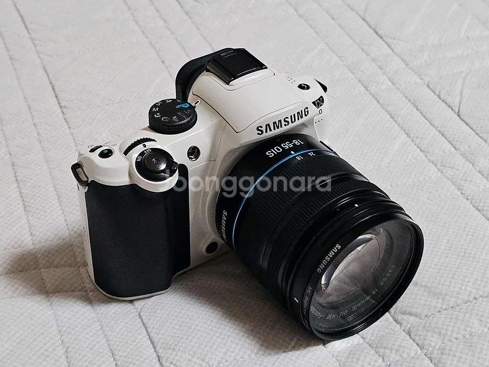 삼성 NX10 미러리스 카메라--1
