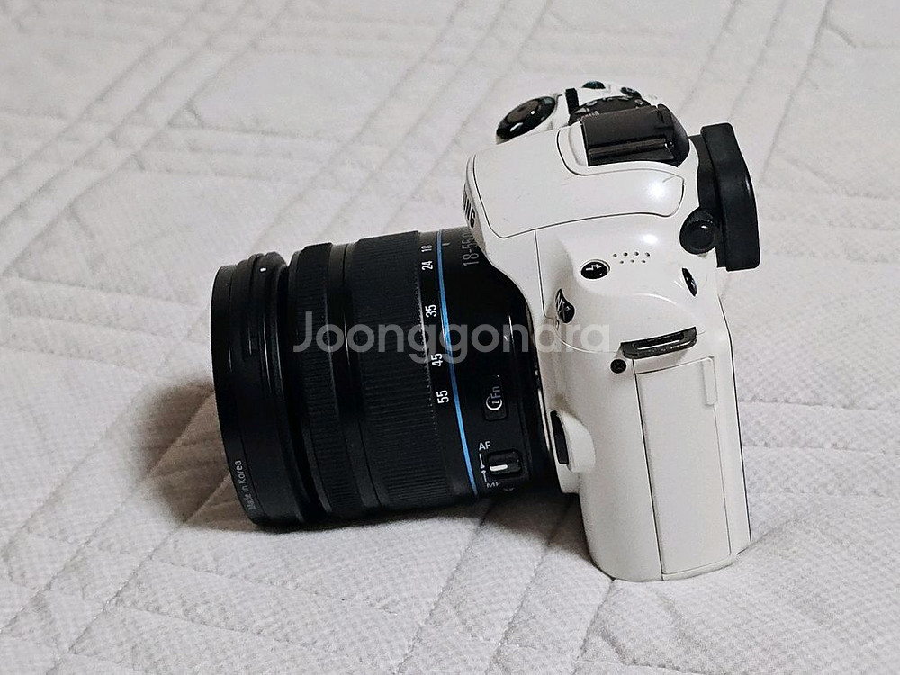 삼성 NX10 미러리스 카메라--3