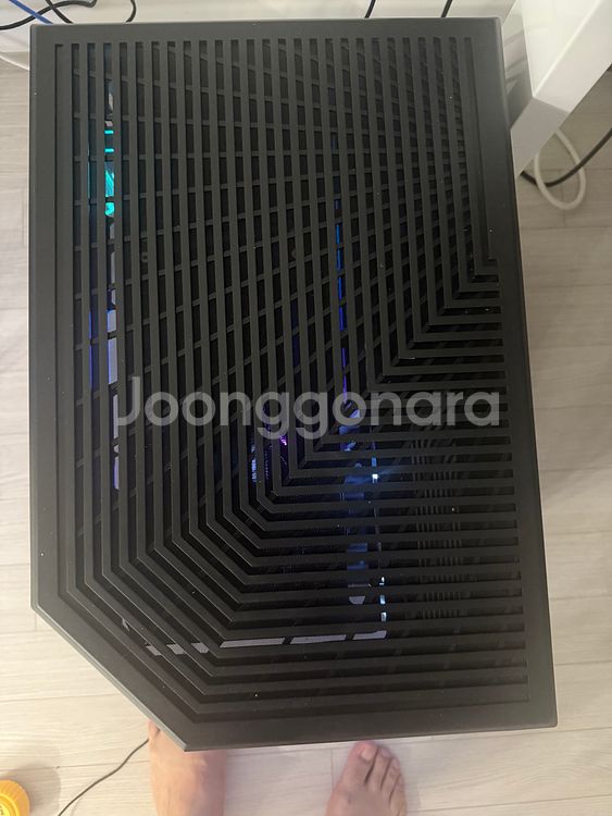 Astral RTX 5090 탑재된본체 모니터 등등셋트--4
