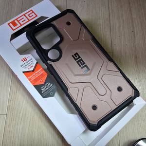 (택배비포함) S24 울트라 UAG 패스파인더