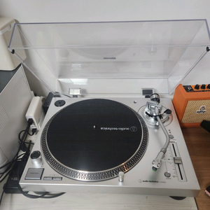 오디오테크니카 AT-LP120XUSB 턴테이블