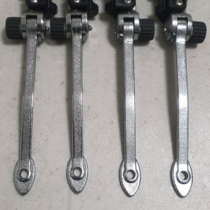 우경받침틀용 로봇다리