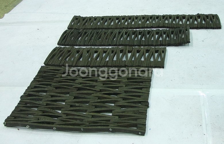 [팝니다] 미끄럼방지 타이어매트, 타이어계단매트 2만~--0