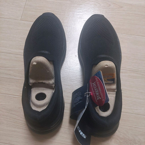 새상품 고워크 8 사이즈235