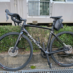 [판매] Specialized Roubaix 로드바이크