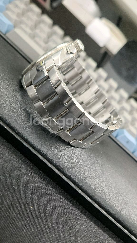 # 엠포리오 아르마니 정품 남성명품 시계 급처--2