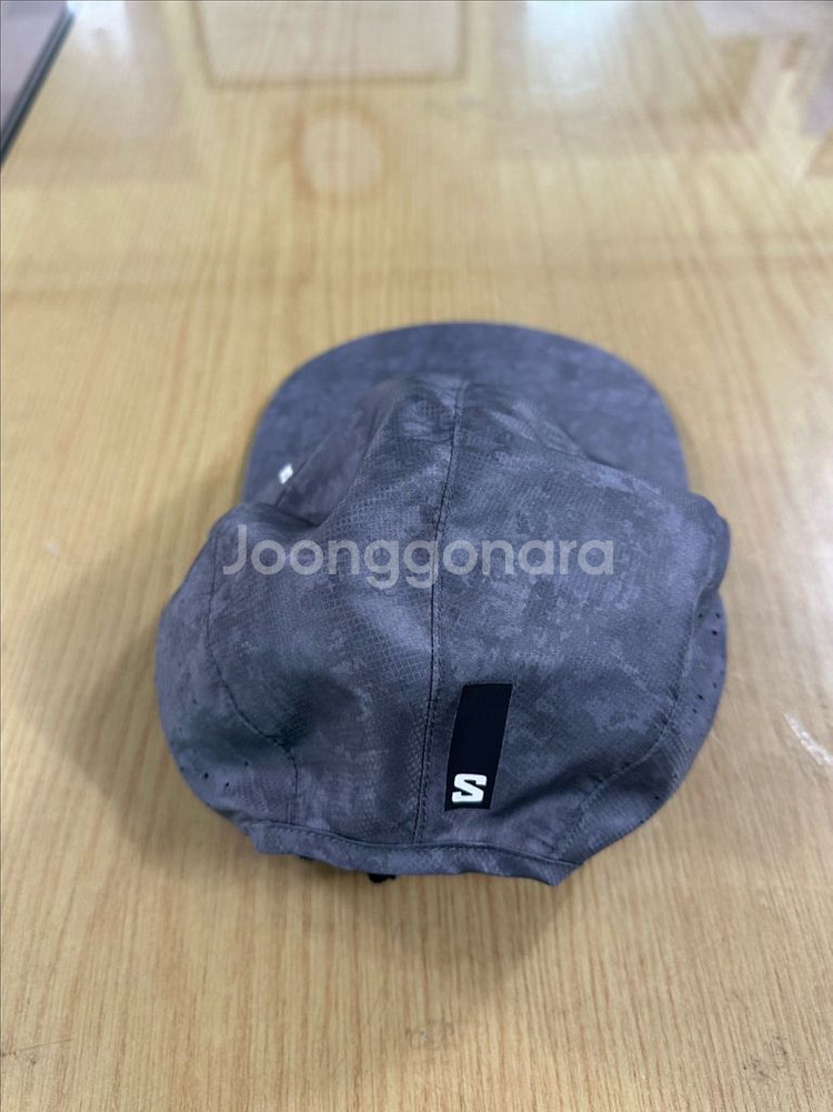 살로몬 에어로 서큘 런캡(러닝모자)--1