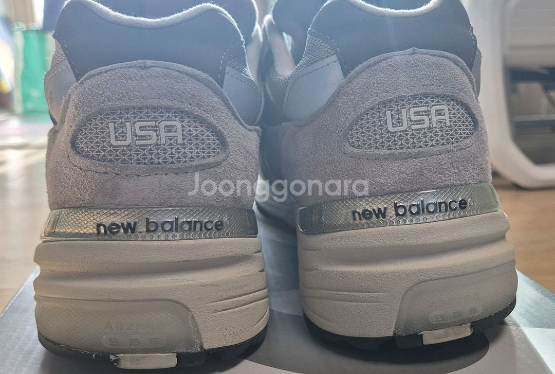 뉴발란스 U992GY 285사이즈--2