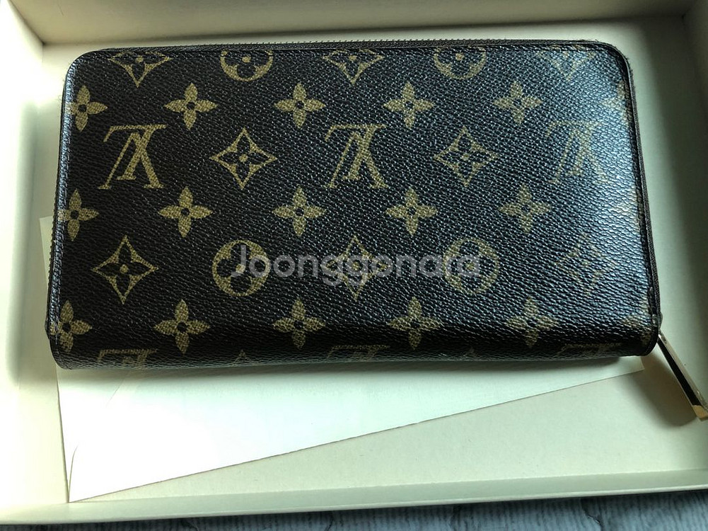 루이비통 지피 오거나이저 모노그램 장지갑--2