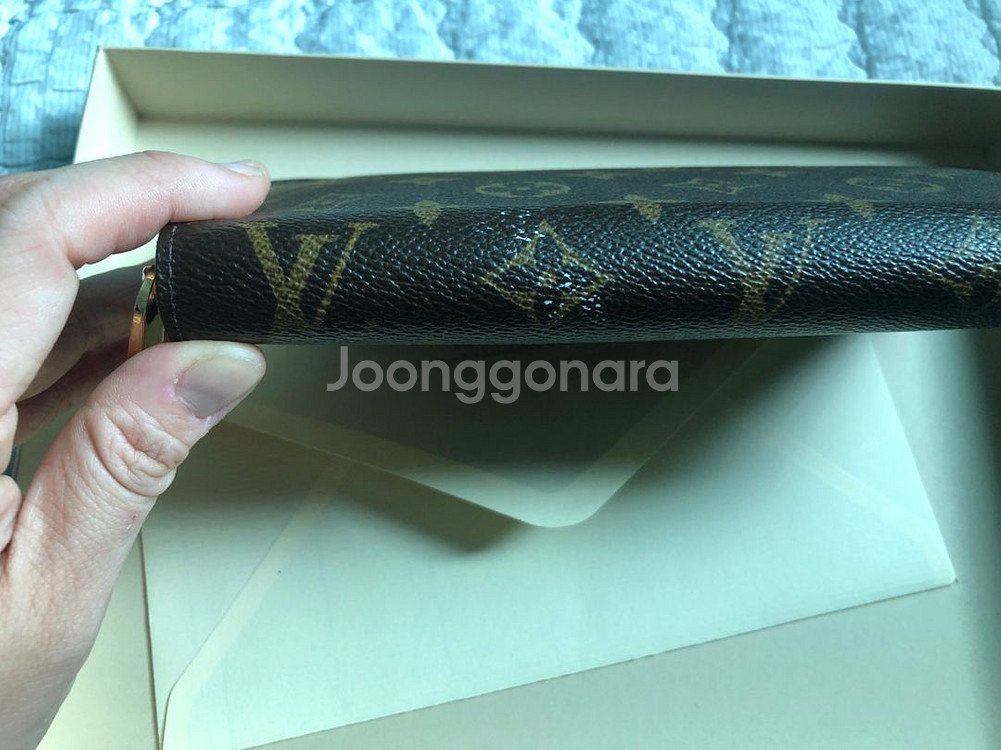 루이비통 지피 오거나이저 모노그램 장지갑--1