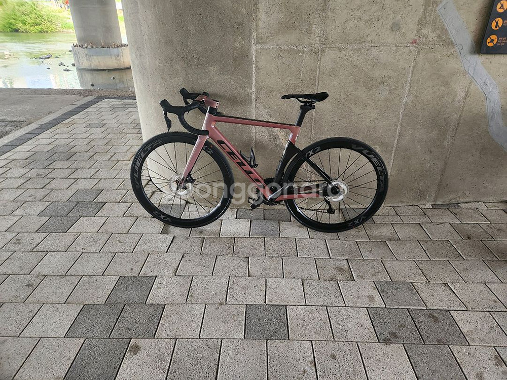 첼로 엘리엇E8--0