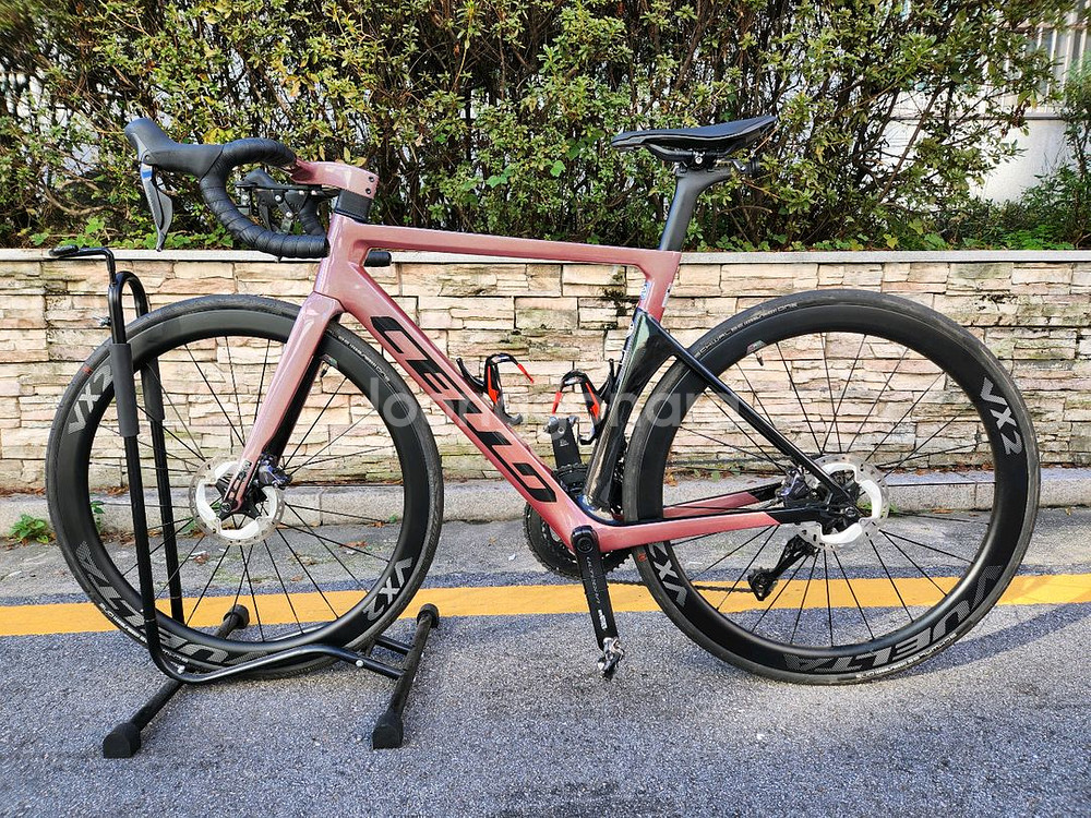 첼로 엘리엇E8--1