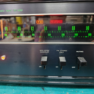 산수이 빈티지 녹턴형튜너 TU-999 입니다(100V)