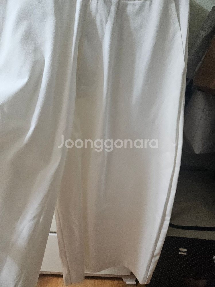 모스에디션 화이트진 통자스타일 m 새제품--1