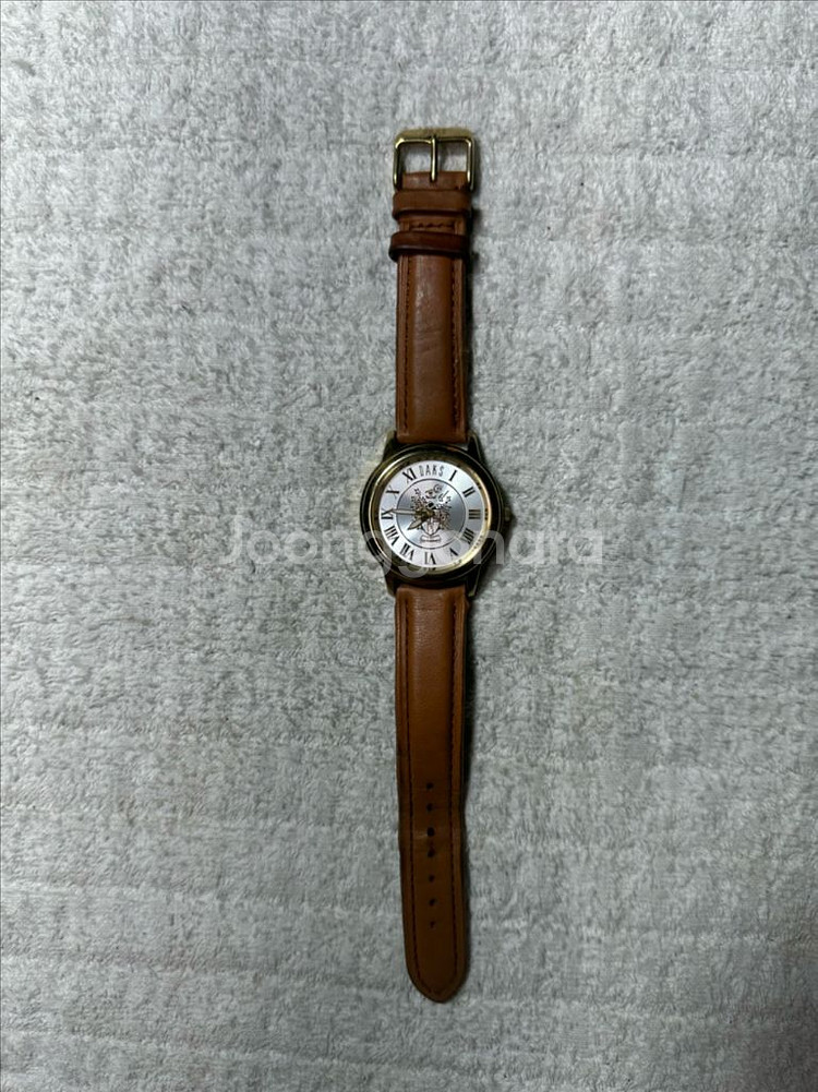 닥스 DG-892 골드톤 로마 인덱스 빈티지 쿼츠 시계--0